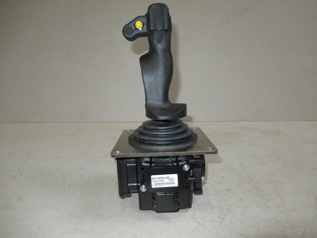 Caterpillar - 2268664